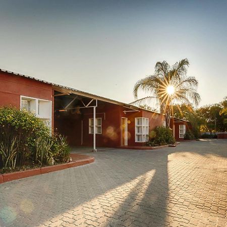Mokoro Lodge Maun Eksteriør billede