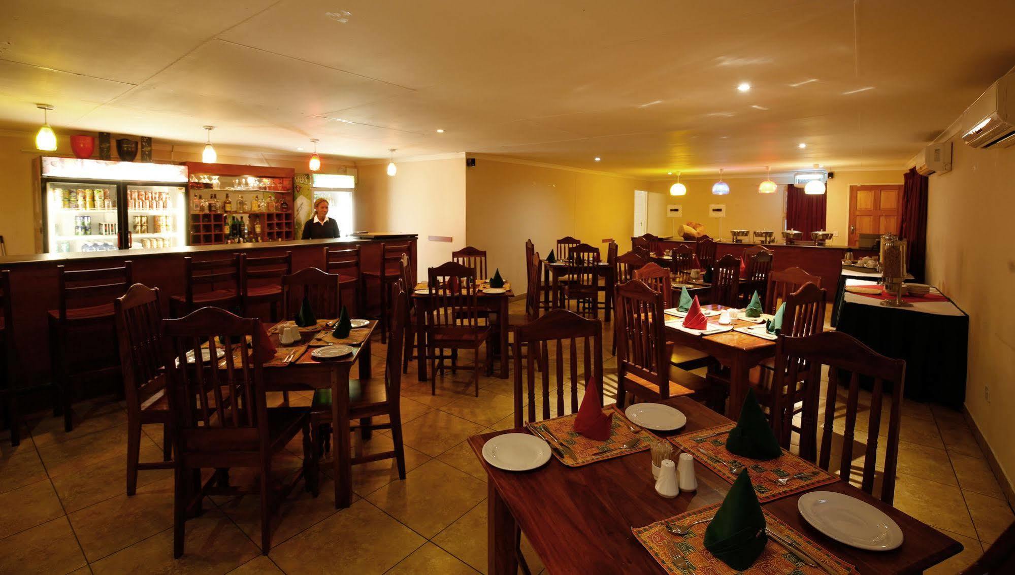 Mokoro Lodge Maun Eksteriør billede