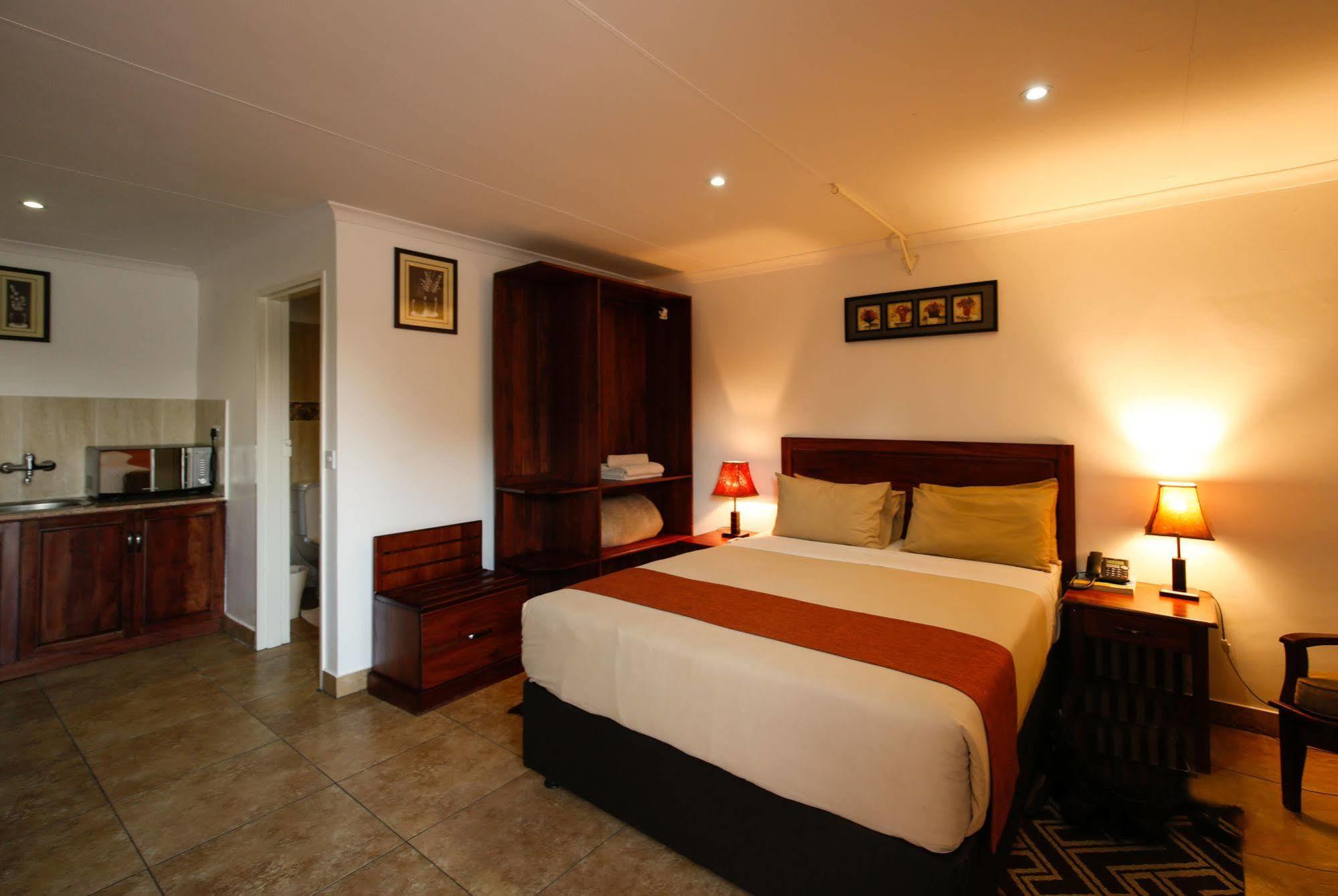 Mokoro Lodge Maun Eksteriør billede